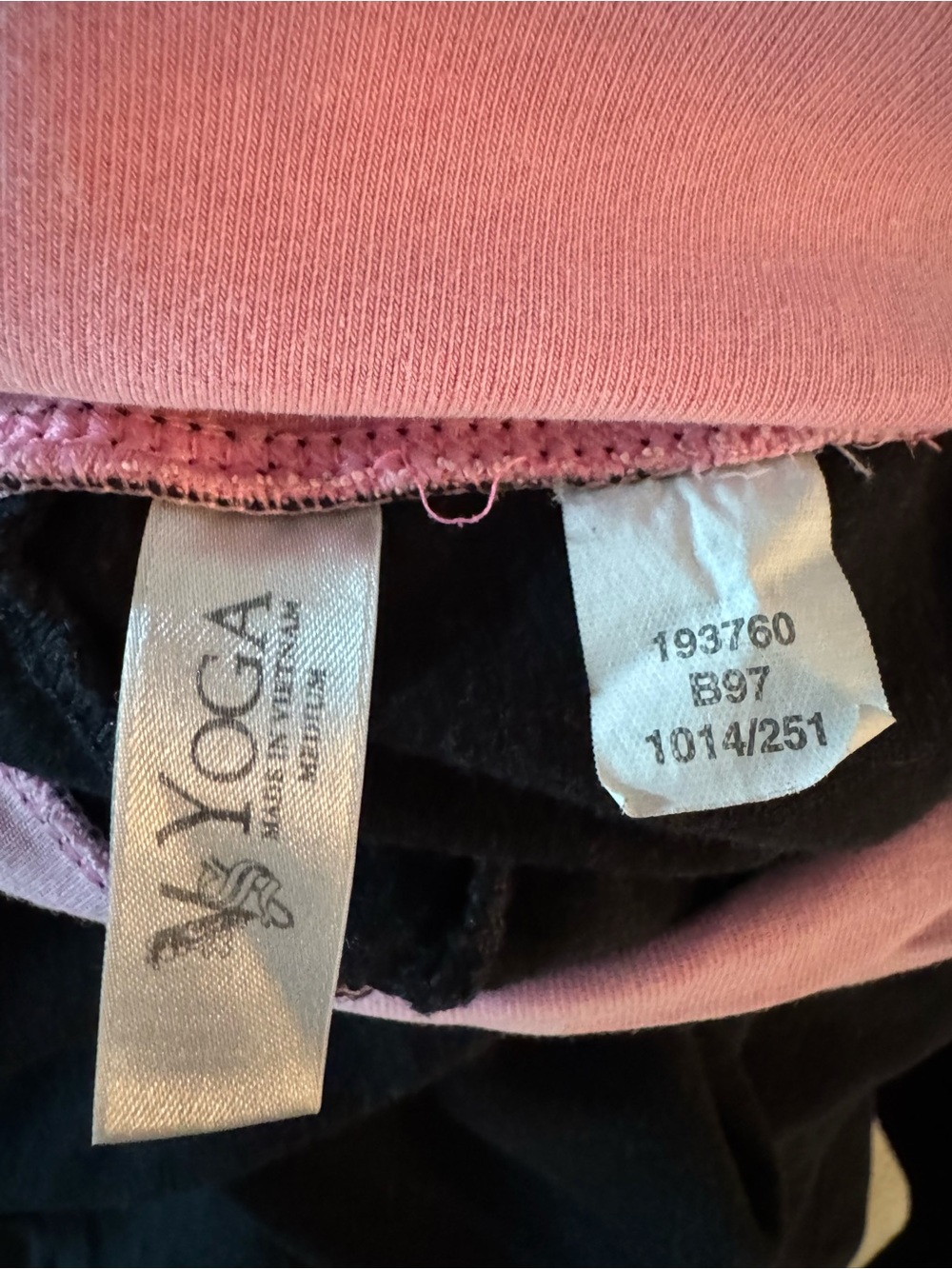 Victoria’s Secret yoga pants